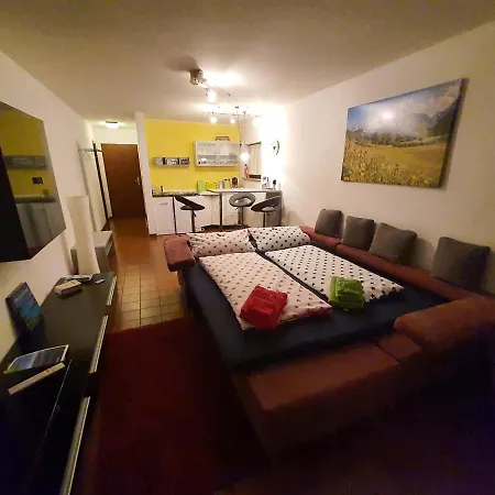 Biker's Rest Apartment